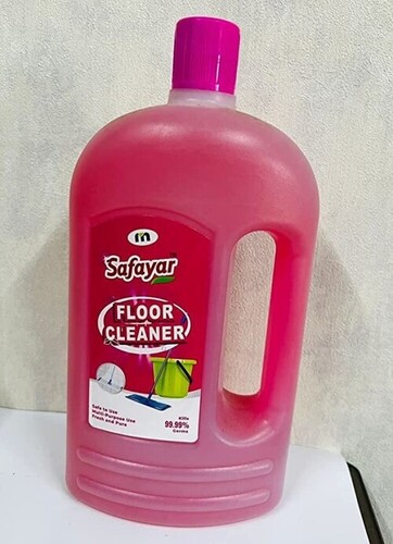 HOUSE CLEANER  