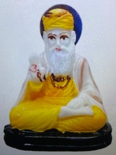 Sitting Guru Nanak Statue