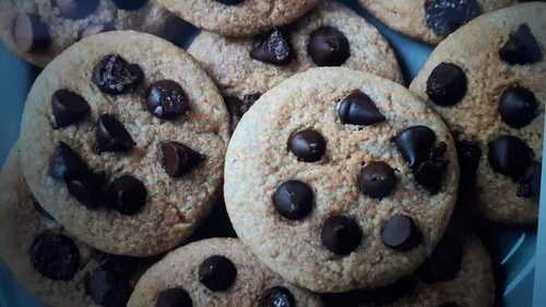 Round Chocolate Flavour Banana Cookies