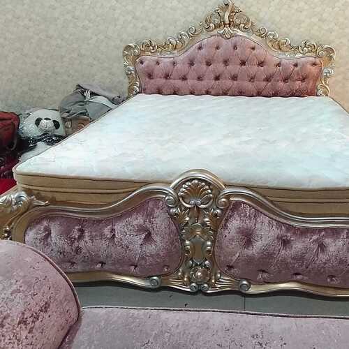 6x5 Feet Queen Size Bed