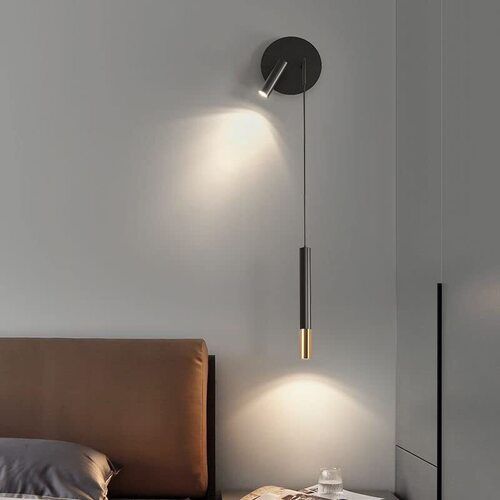 Reeve Wall Lamp