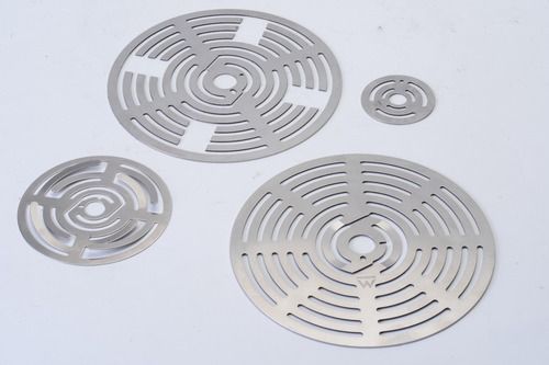 Industrial Valve Plate - High-quality Stainless Steel, Normal Port Size, Round Shape, Various Sizes And Colors Available