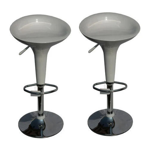 Round Shape Antique Bar Stool