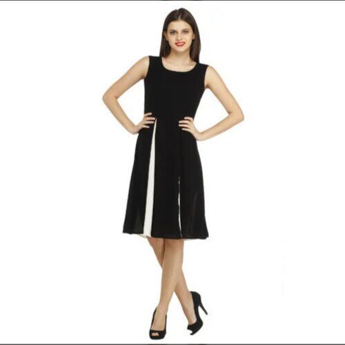 Sleeveless Black Ladies Gown