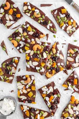 Yummy And Tasty Rectangular Shape Dry Fruit Chocolate