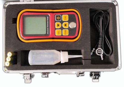 Ultrasonic Thickness Gauge For Used To Inspect the Metal Thickness