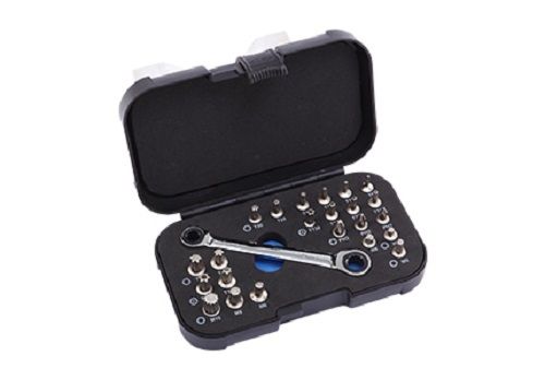 24 Piece bit set with pro ratchet wrench