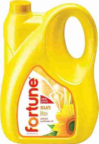 Hygienically Packed A Grade 100 Percent Purity Edible Refined Sunflower Oil for Cooking