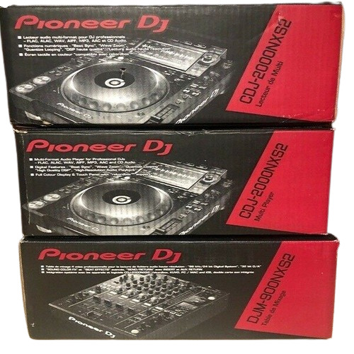 Pioneer Pair Of Cdj2000 Nexus (2) Cd Players 1 Djm900Nxs2 Nexus + Rmx