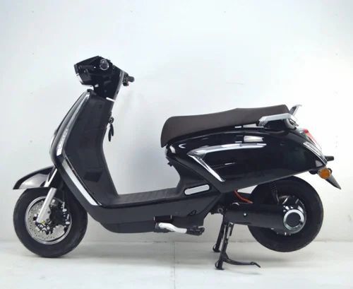 Black Hoodibaba Crazy Pro Electric Scooter