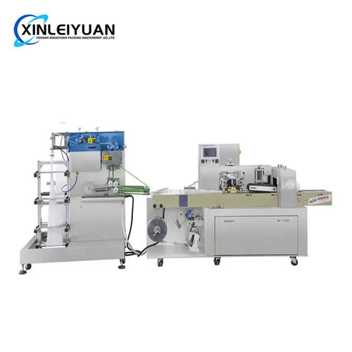 Automatic wet tissue packing machine