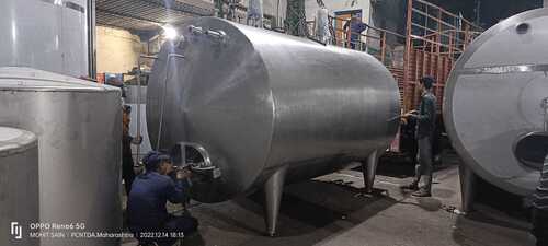 Stainless Steel Horizontal Milk Storage Tank
