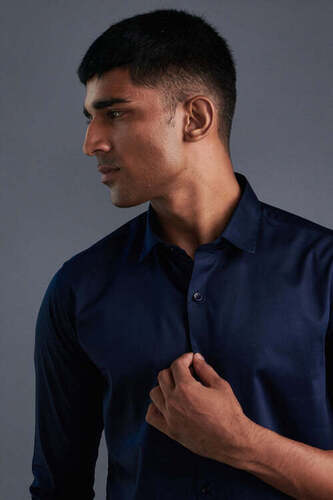 blue shirt
