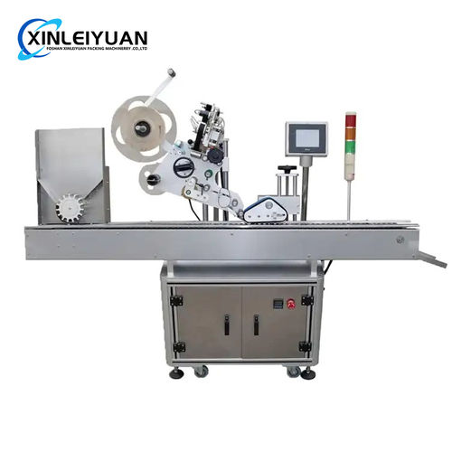 Industrial tube labeling machine