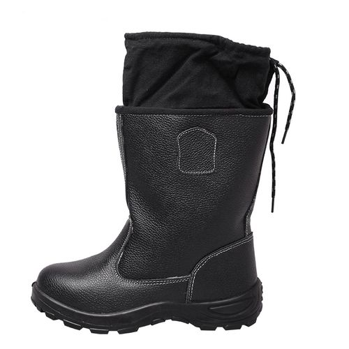 With warm lining and waterproof safety boots