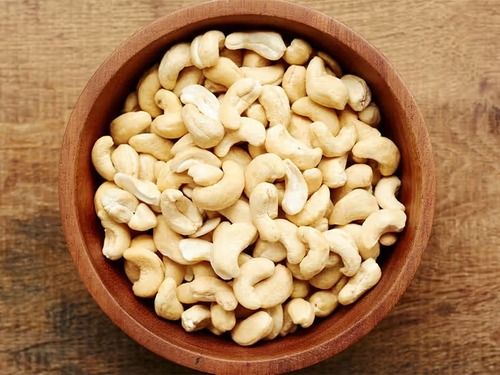 100% Organic Natural A Grade White Dried Cashew Nuts