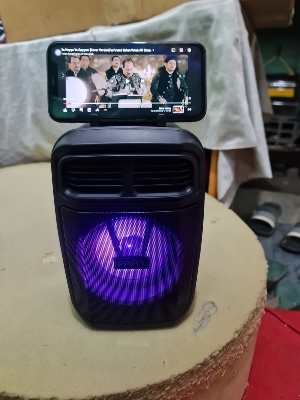 bluetooth speaker