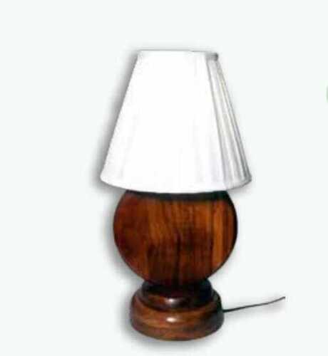 WOODEN LAMP