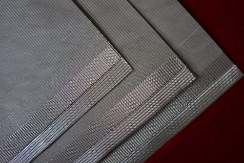 Corrosion Resistant Sintered Multilayer Wire Mesh