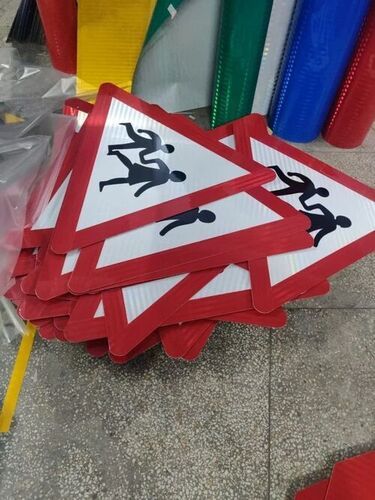 Durable Multi-Color Road Crossing Sign Board