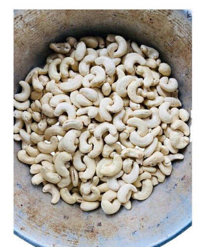 Protein and Vitamin Rich Cashew Nuts