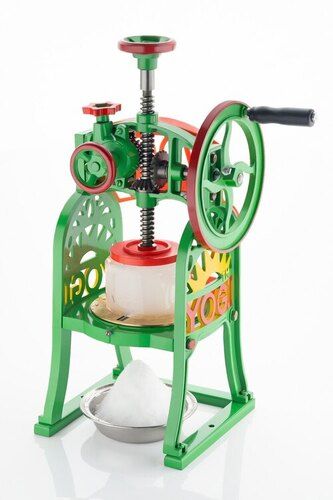 Hand Operated Ice Gola Machine