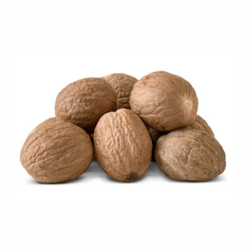 Rich In Taste Brown Round Dried Nutmeg