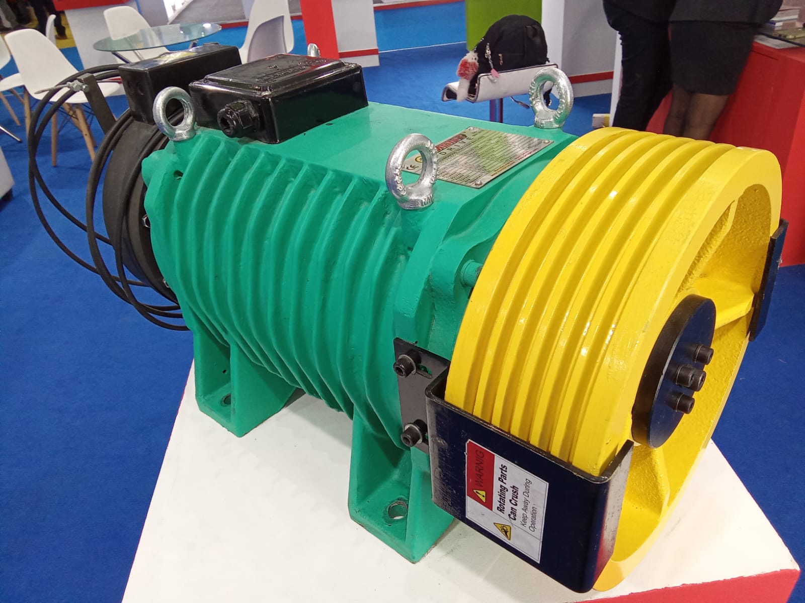 Passenger Lift Motor, Voltage: 380V Three Phase