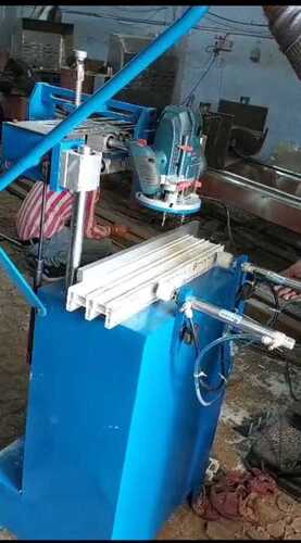 Aluminium Copy Router Machine 2, Air Pressure: 6-7 Bar