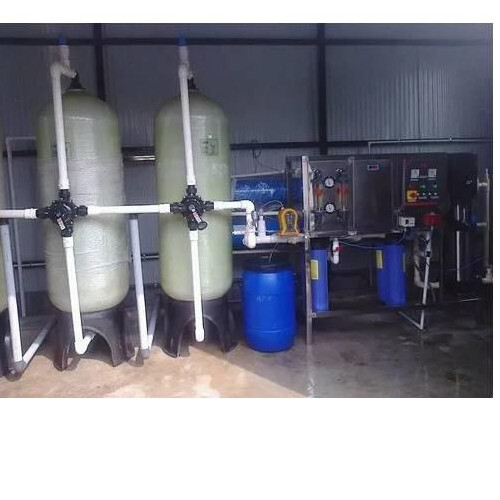 FRP RO Plant 4000 LPH - 4000 LPH Capacity, Light Green Color | High Purification, Corrosion-Resistant FRP Body, Efficient Reverse Osmosis Technology