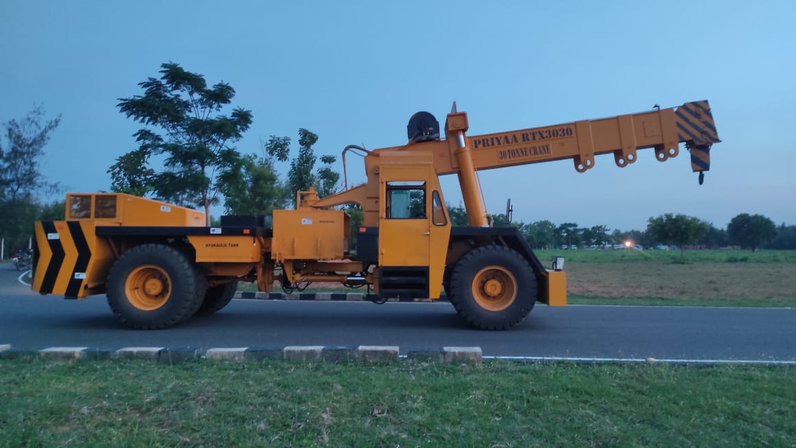 Priyaa Rtx 3030 30 T Hydraulic Mobile Crane - Application: Railway