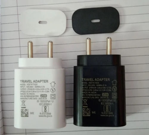 25W PD Mobile Travel Adapter