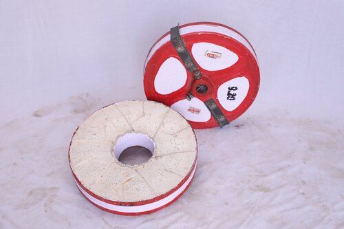 High Strength 16 Inch Vertical Atta Chakki Stone