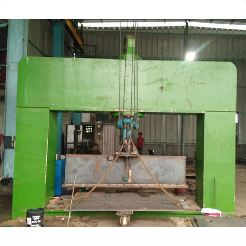 Mild Steel Material Hydraulic Press Machine For Industrial