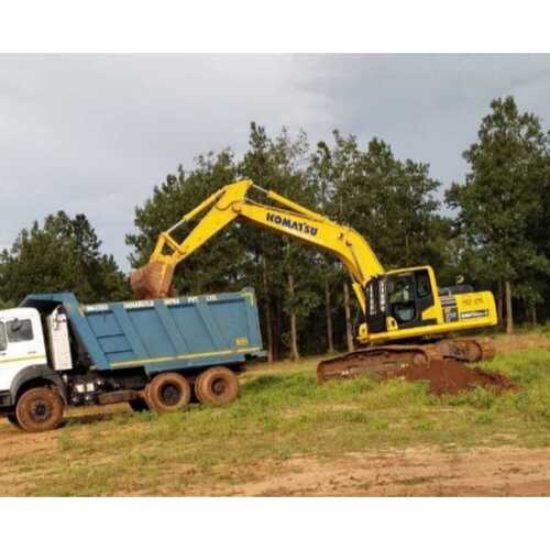 Komatsu PC210- 10M0 Excavator