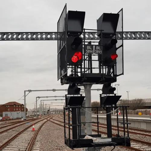 Black Color Rectangular Shape Powder Coated Railway Signals