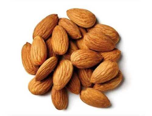 A Grade 100 Percent Purity Nutrient Enriched Healthy Oval Shape Nutty Flavor Dried Almond Nuts