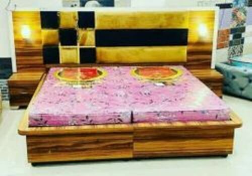 Royal Bed