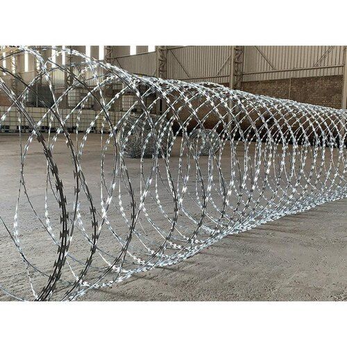 Silver Color GI Material Concertina Razor Wire For Industrial