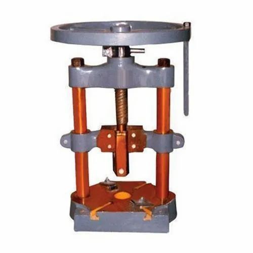 Cast Iron Hand Press Paper Plate Machine