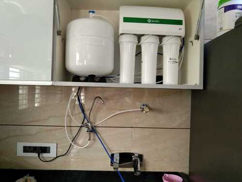 Wall Mounted Plastic Body High Efficiency Electrical Domestic RO Mineral Water Purifier