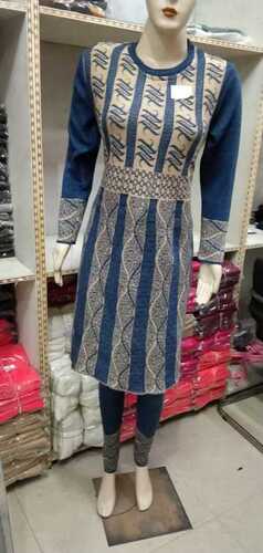 Round neck woolen Kurti