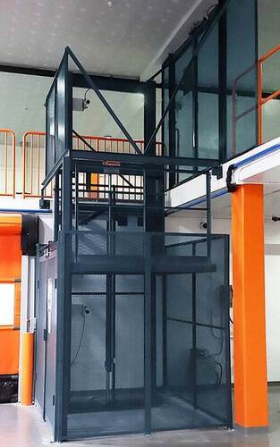 Polished Finish Corrosion Resistant Steel Heavy-Duty High-Speed Commercial Passenger Lift