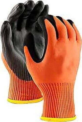 Multi Color Plain Pattern Rubber Material Safety Gloves