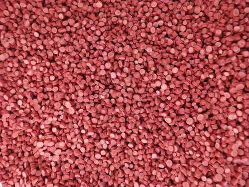 Red Plastic granules