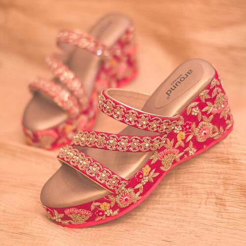 Attractive Design Bridal Sandal at Best Price in Agra Pawan