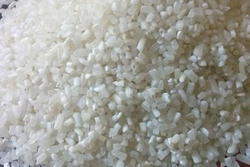 White Broken Rice - Short Grain, 100% Broken, 99.9% Purity | Long Shelf Life, Delivered On Time, Quality Tested, Nominal Price