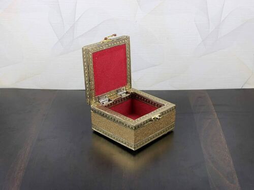 gold jewellery box                       