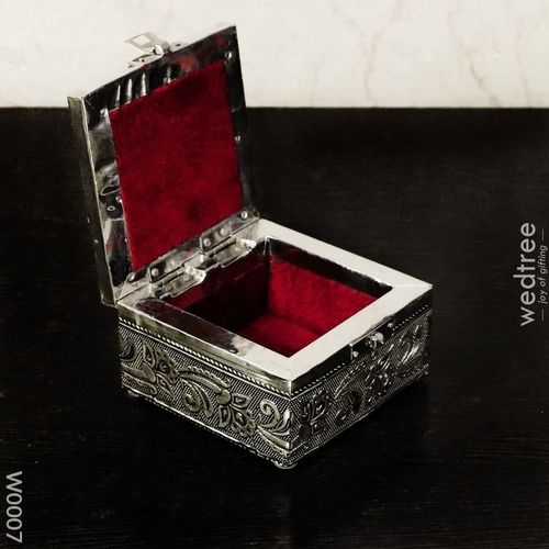 silver jewellery box             