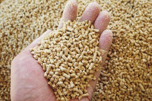 Organic Cattle Feed Granules - Feed Grade Nourishment | High Nutritional Value, Suitable for Cattle